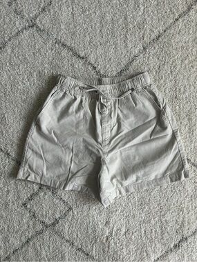 GU— Linen Shorts Gently worn